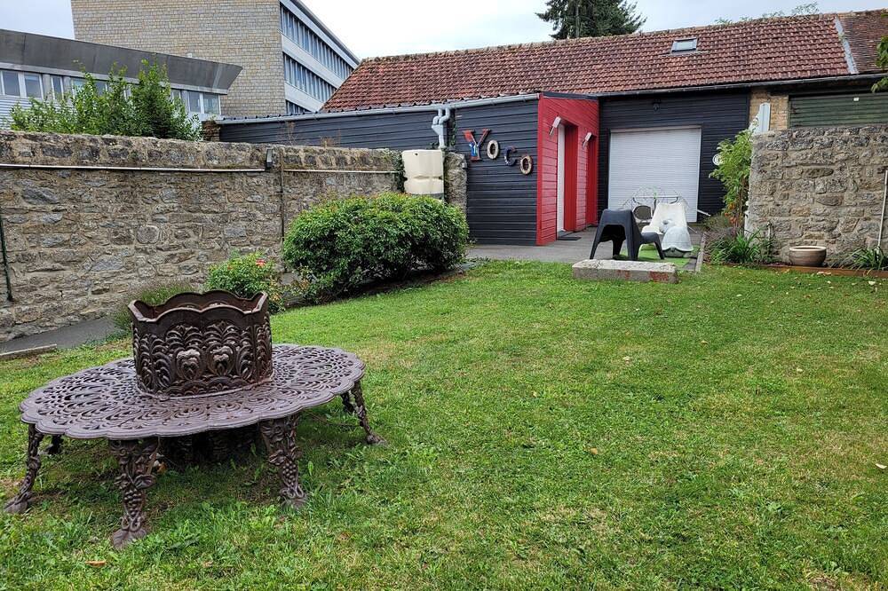 Fully Equipped House Wifi/Centre.Gare/ Private Parking/ Bicycle Box in Alenzón, Región de Alençon