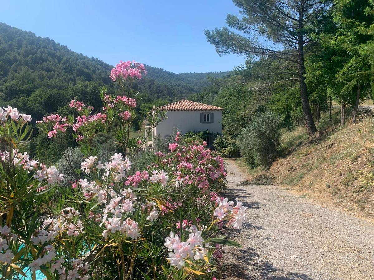 Bastide de Valvérane in Manosque, Parc naturel régional du Luberon