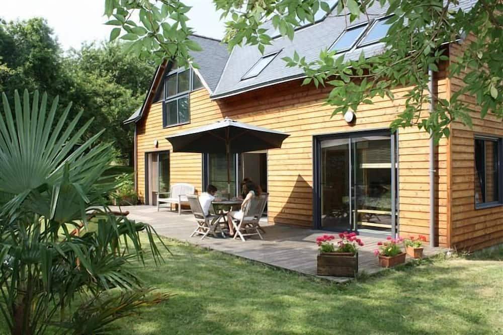 Donnez du sens à vos vacances  Le gite 'Le pommier' la campagne à la mer in Fouesnant, Région de Quimper