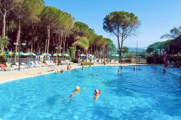 Ferienhaus für 4 Personen, mit Pool in Kalabrien