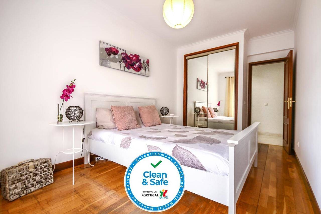 Apartamento inteiro, Apartment in Cacilhas, Almada