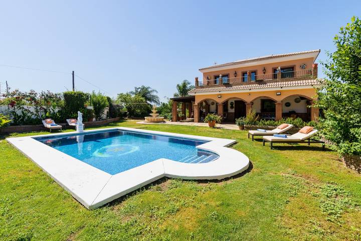 Ferienhaus für 8 Personen, mit Garten und Whirlpool in Alhaurín el Grande - 2