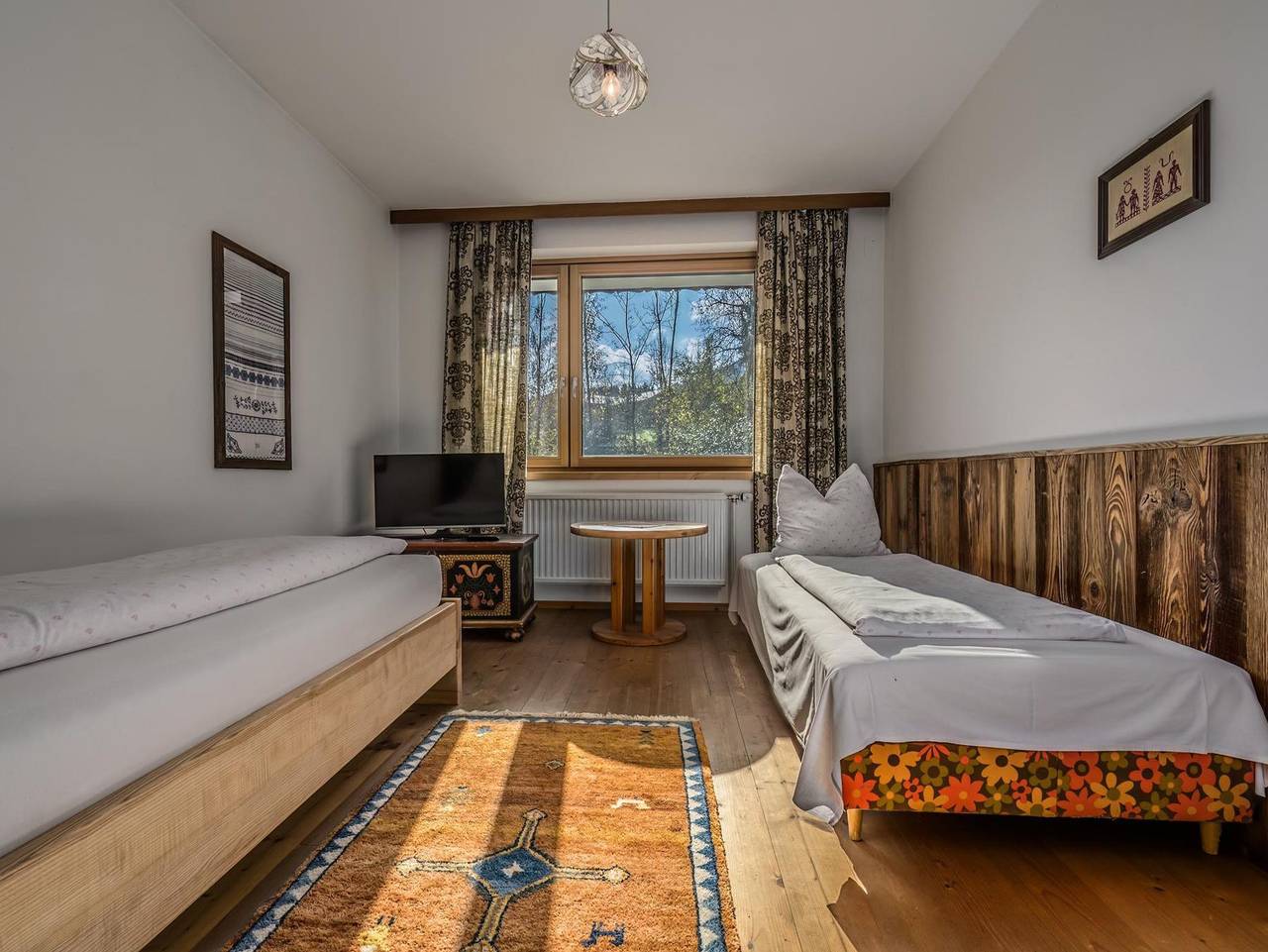 Haus Kogler - Doppelzimmer Duo, Dusche, 1 Schlafraum in Inzersdorf im Kremstal, Kirchdorf an der Krems (Bezirk)