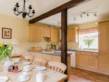 Holiday Rental for 7 People in Pickering, North Yorkshire, Photo 3