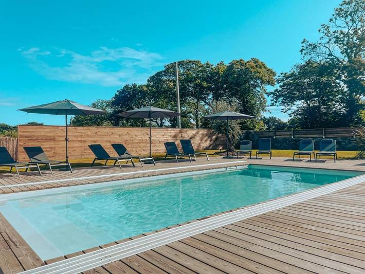 Ferienhaus für 2 Personen, mit Terrasse und Garten sowie Pool und Ausblick
