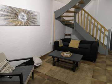 Gîte pour 8 personnes, avec balcon et vue à Bessèges