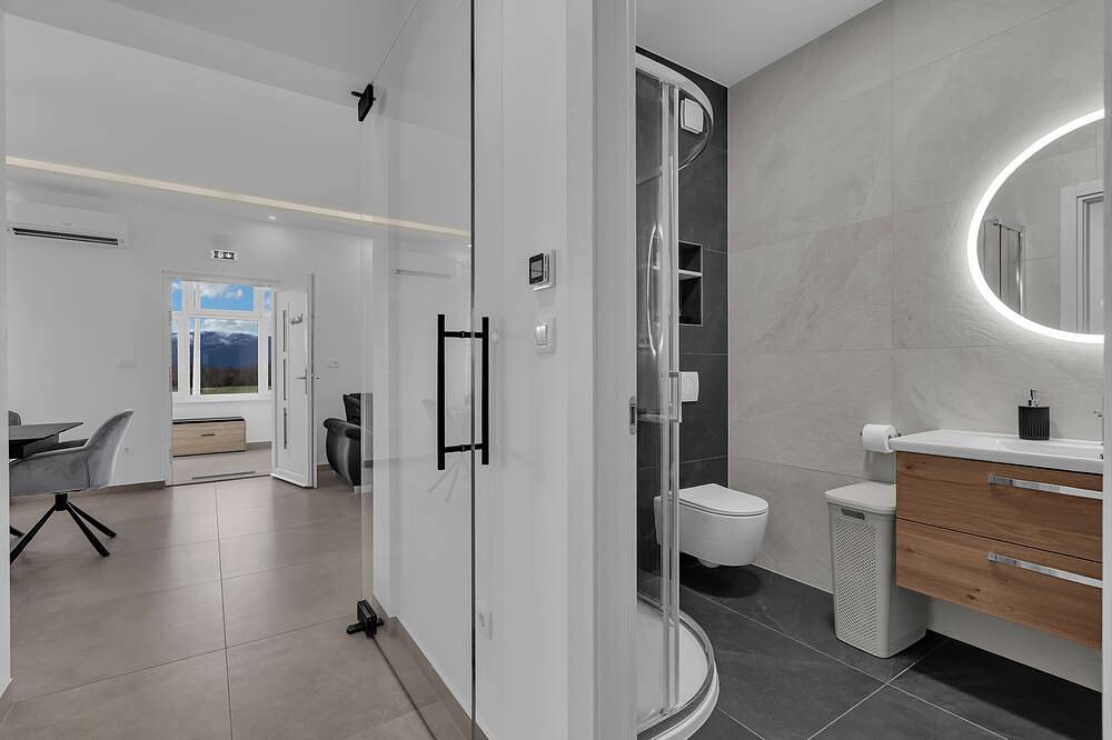 Villa Ante - Private Pool, Wellness & Gym in Šestanovac, Makarska Riviera