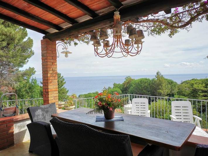 Ferienhaus für 8 Personen, mit Balkon und Terrasse sowie Garten und Ausblick in Sant'Andrea - 3