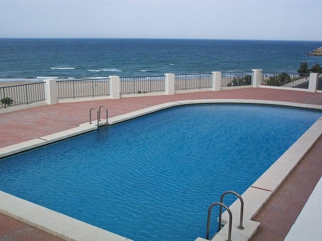 Ganze Wohnung, Apartment in Cullera mit Pool & Parkplatz nahe Strand in Cullera, Costa de Valencia