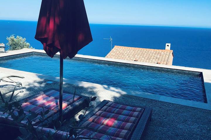 Villa pour 6 personnes, avec terrasse et jardin dans Anthéor