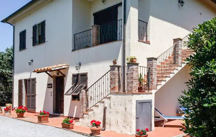 Ferienhaus für 15 Personen, mit Garten, kinderfreundlich