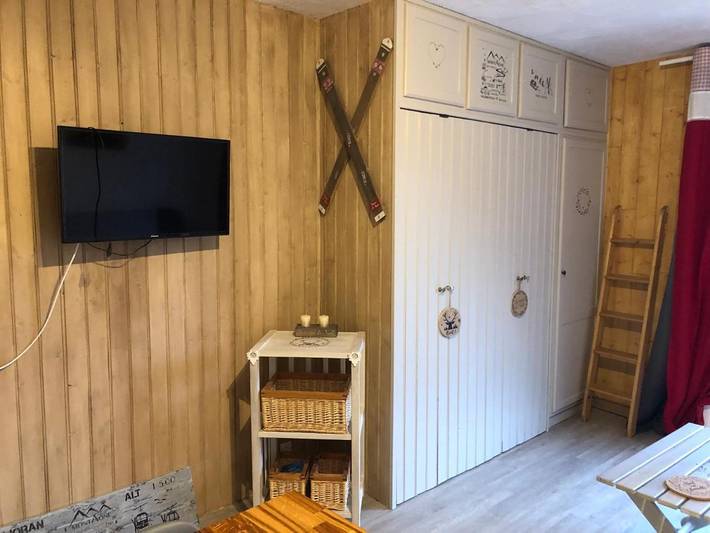 Gîte pour 4 personnes, avec vue à Laveissière - 3