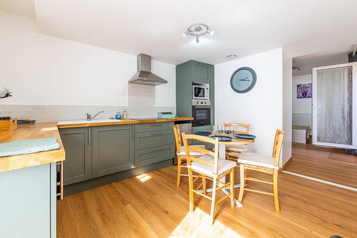 Location de vacances pour 4 personnes, avec Terrasse à Graye-sur-Mer