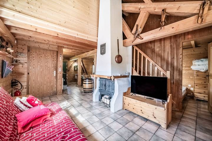 Gîte pour 8 personnes, avec jardin à Verchaix - 3