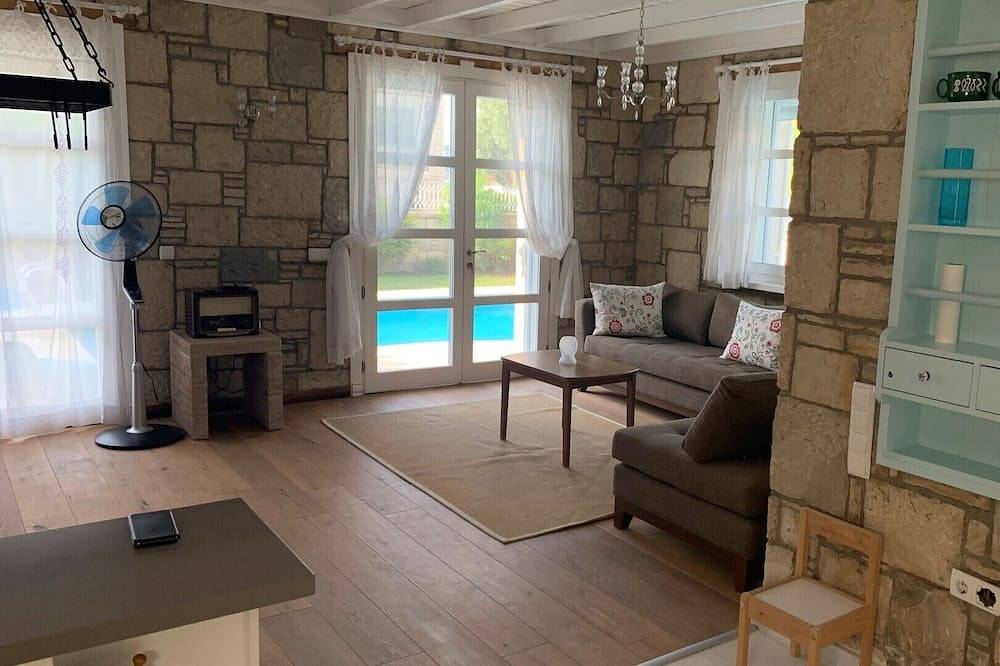 Ferienvilla  in Cesme, Türkei mit Privatpool und 150 mt zum Strand. in Cesme, Provinz Izmir