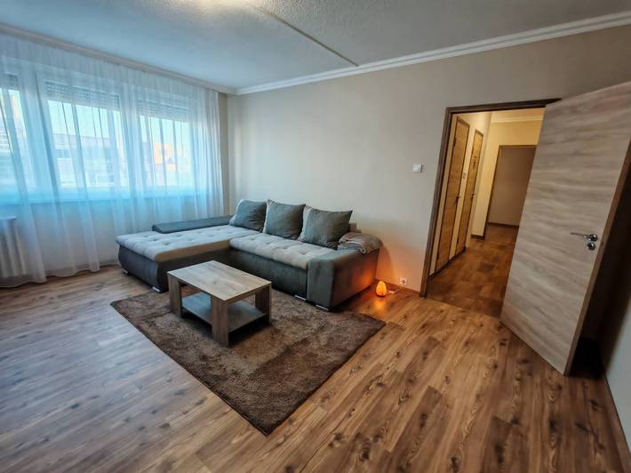 Ganze Wohnung, Gemütliche Wohnung in Downtown Nook zu vermieten in Ketschkemet, Kecskeméti járás
