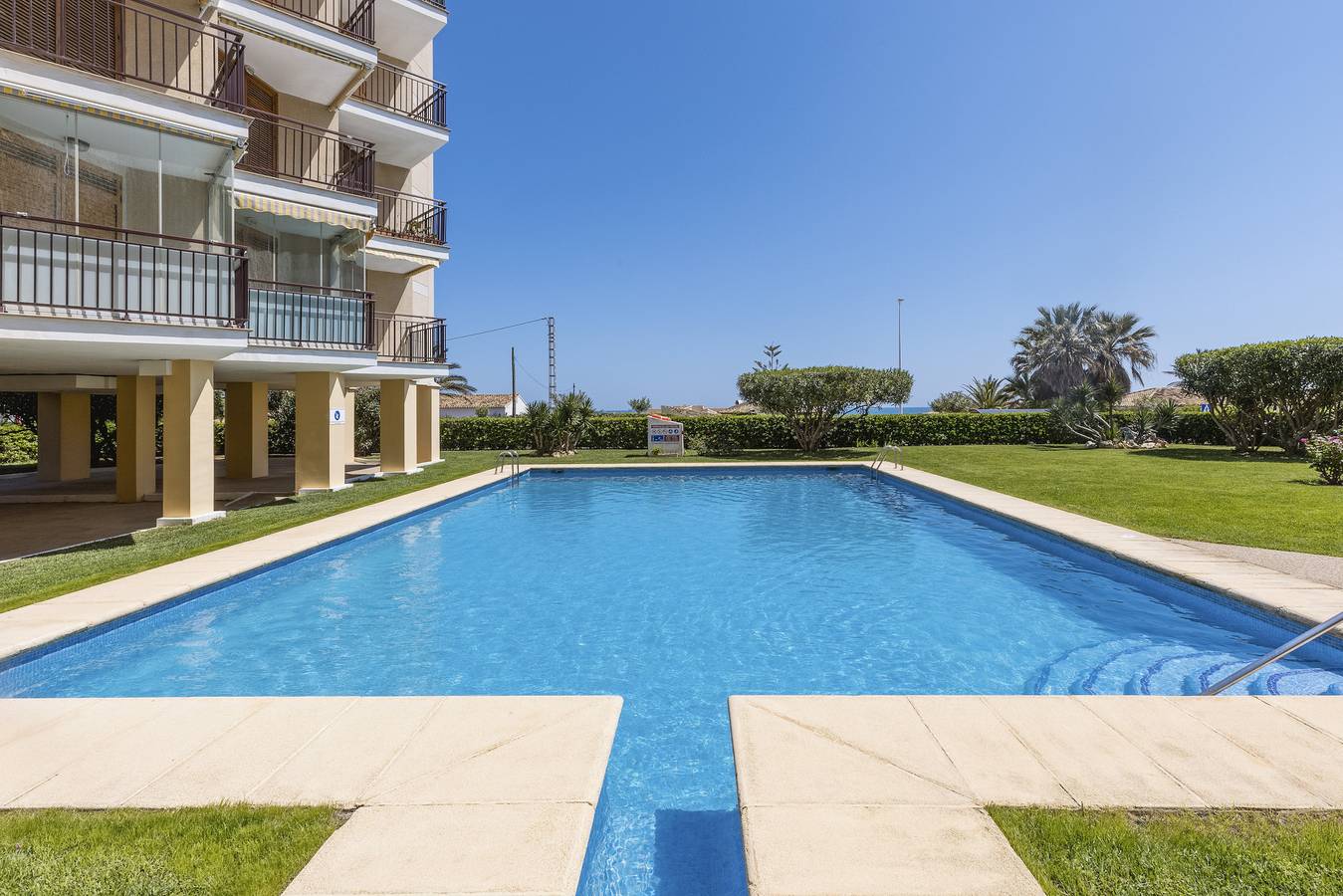 Apartamento entero, Cofisa Coral in Playa del Arenal, Jávea