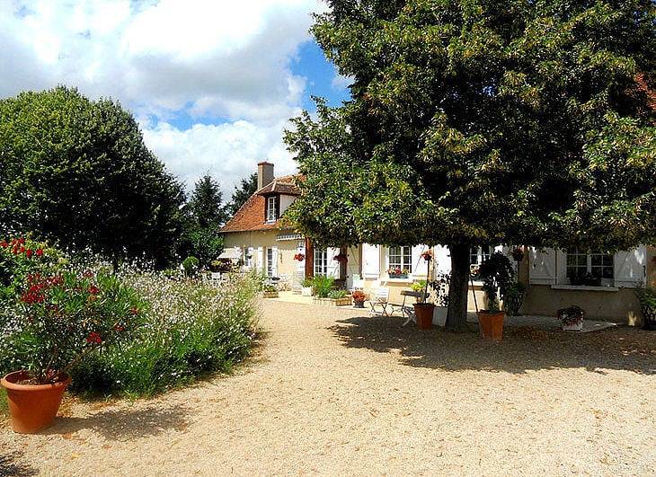 Chambres d'hôtes Ferme de Mailly - Chambre "jaune" in Lazenay, Région de Vierzon