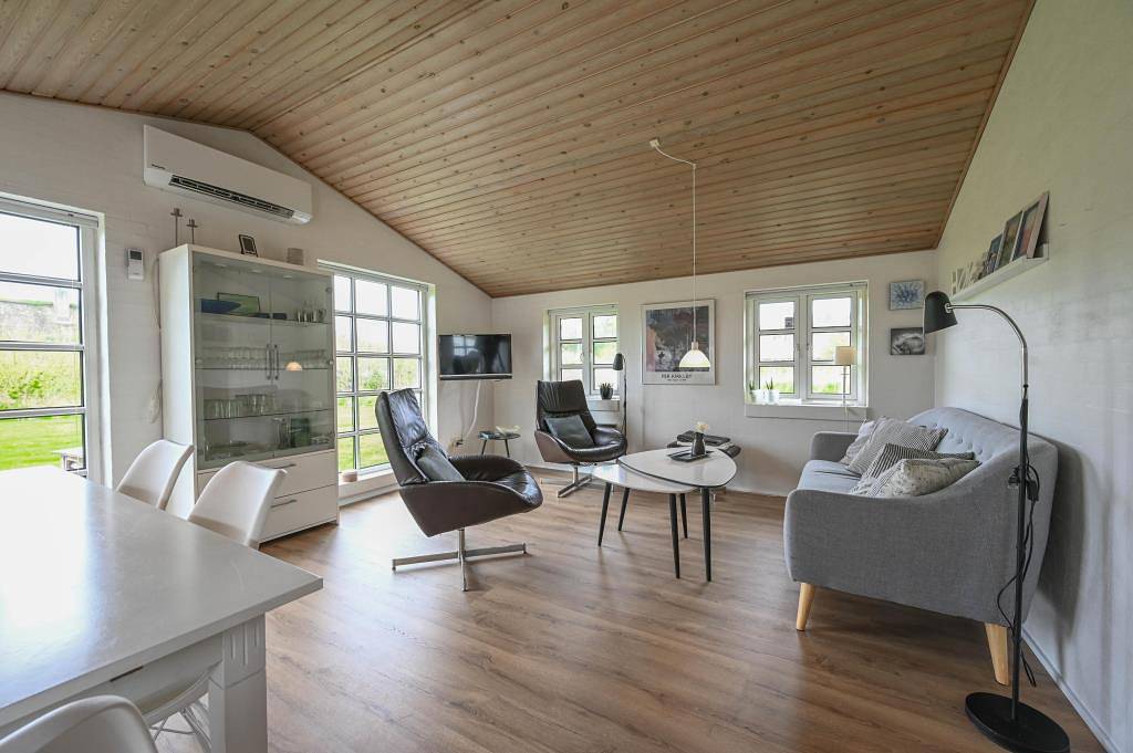 Geschützt liegendes, modern eingerichtetes Ferienhaus nahe der dänischen Nordsee in Tim, Ulfborg