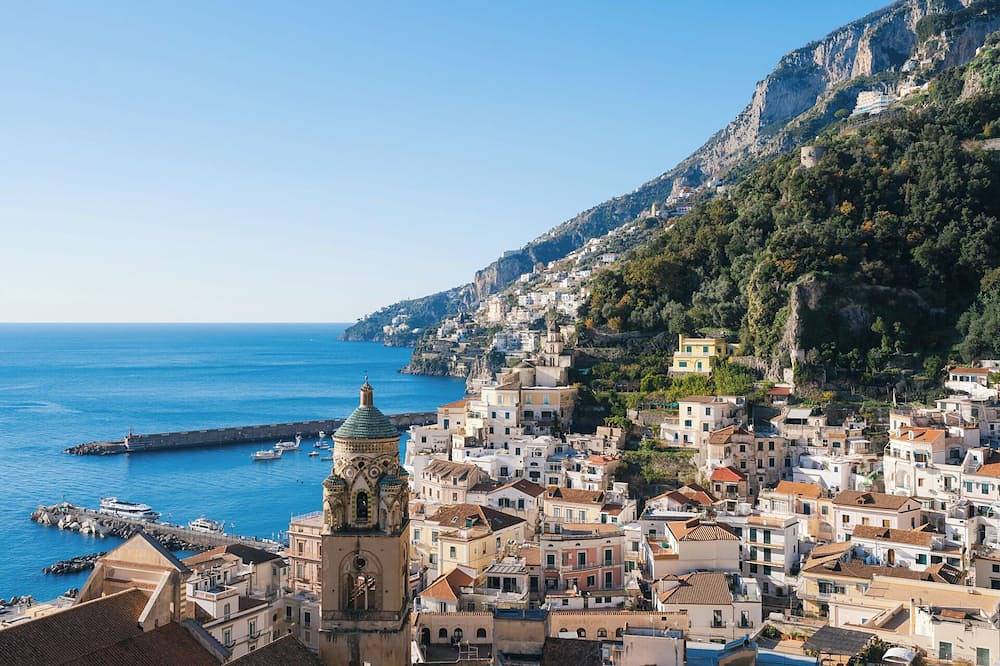 Villa for 4 Guests in Amalfi, Amalfi Coast