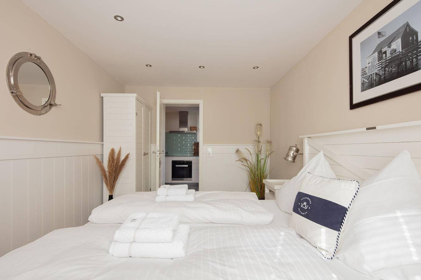 Ganze Ferienwohnung, Seehaus Allensbach Ocean Suite in Allensbach, Untersee
