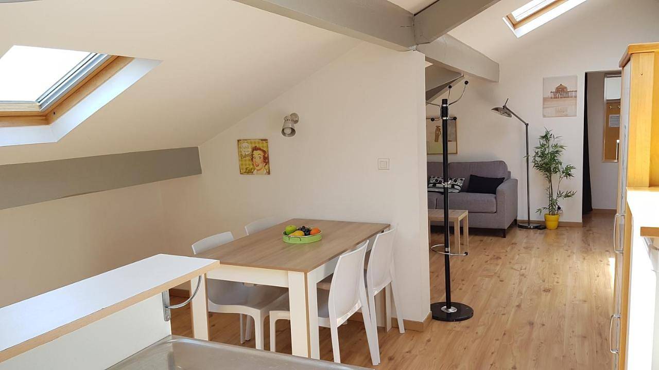 Appartement entier, One-Bedroom Apartment in Dax, Région de Dax