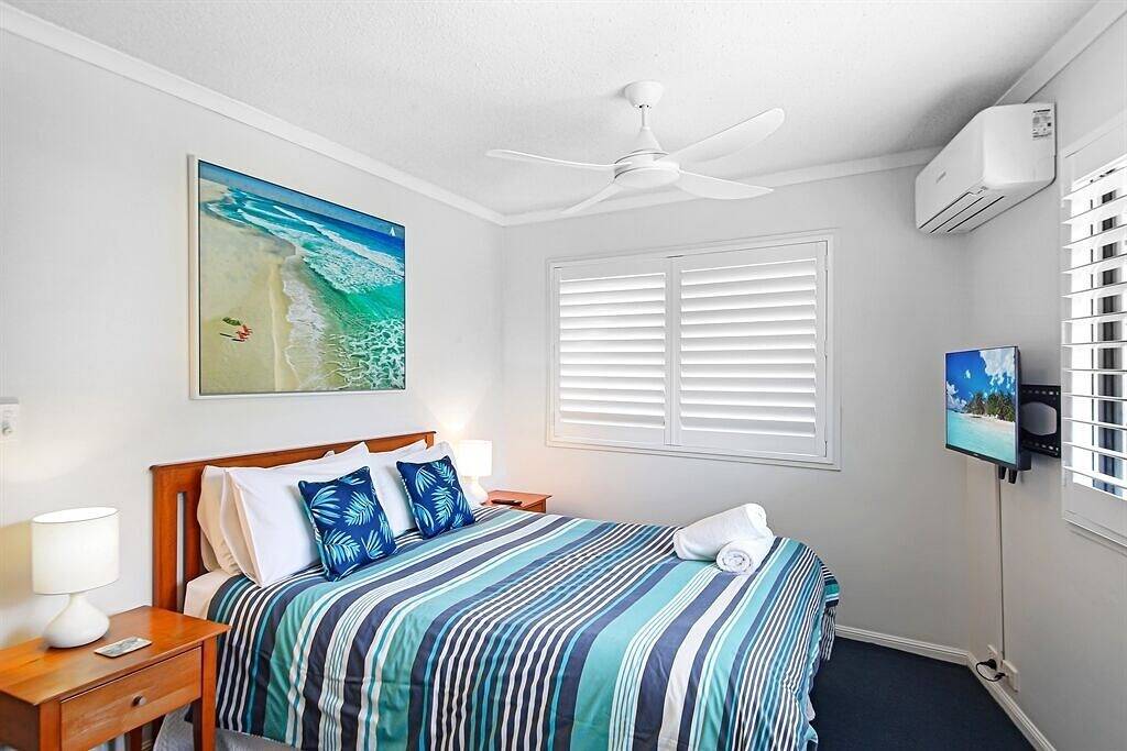 Ganze Wohnung, Einheit 5, Phoenix Apartments, 1736 David Low Way Coolum Beach, Bettwäsche inklusive, 500 Bond in Coolum Beach, Sunshine Coast