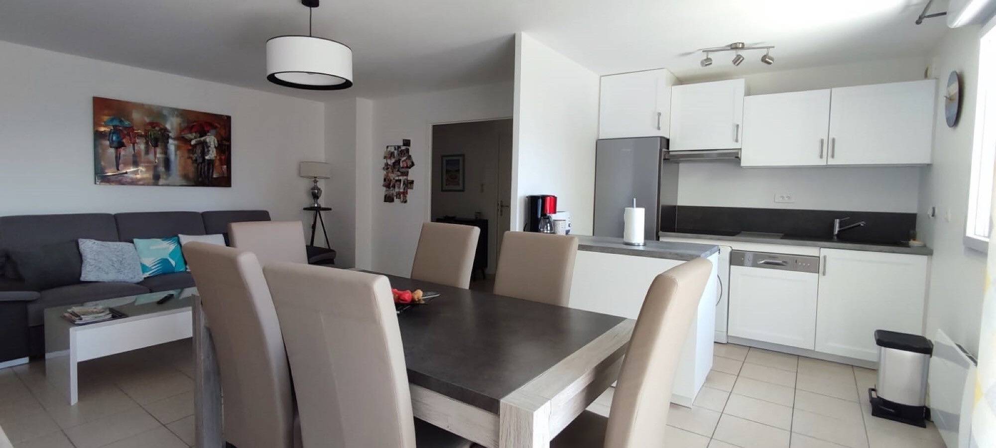Appartement entier, Appartement 'Les Dunes, Appartement Avec Piscine' avec piscine privée et balcon in Olonne-sur-Mer, Les Sables-d'Olonne