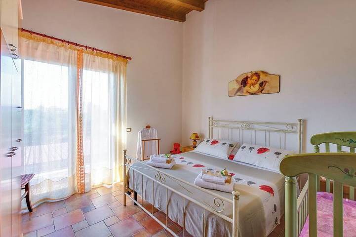 Ganze Wohnung, Petalo Rosso, Wohnung in Villa mit Garten und herrlichem Panoramablick in Sciacca, Agrigento Provinz