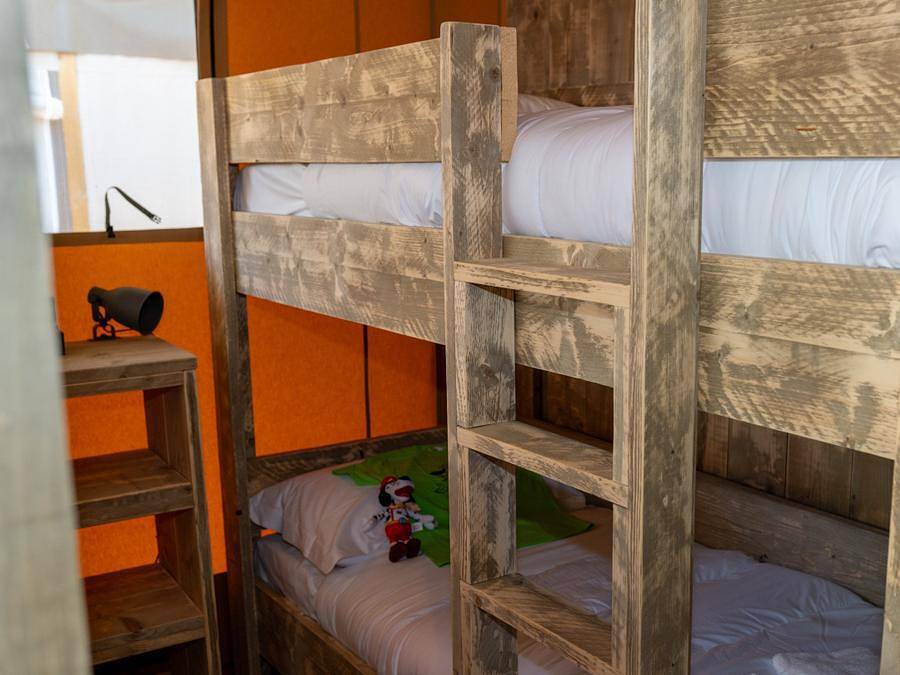Trasimeno Glamping Resort - Zelt 5 personen - Safaritent Comfort Trasimeno in Passignano sul Trasimeno, Lago Trasimeno