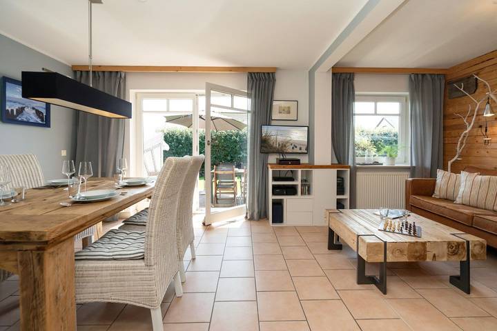 Ferienhaus für 4 Personen, mit Terrasse und Garten sowie Sauna und Ausblick in Rantum - 4