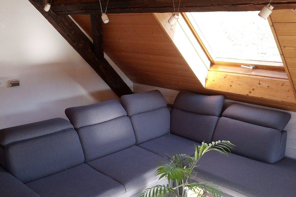 Bright, sunny vacation apartment on the farm in Oberdiessbach, Oberland bernois