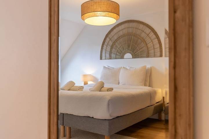 Ganze Wohnung, Apartment-Ensuite mit Dusche-Climatisation-Stadtblick in Romorantin-Lanthenay, Sologne