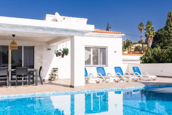 Villa für 6 Personen, mit Garten und Terrasse in Calpe
