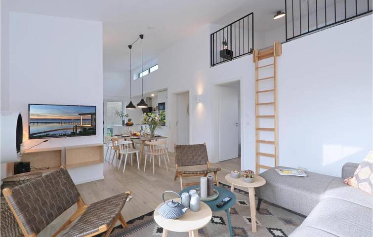 Ferienhaus für 8 Personen, mit Terrasse und Pool sowie Sauna