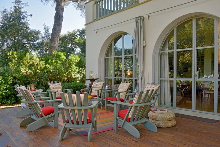 Villa per 14 persone, con piscina e giardino, con animali domestici a Bibbona
