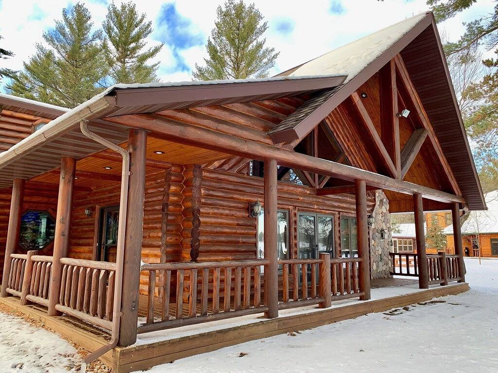 Outdoor Enthusiast Lakefront Cabin für 16 Personen in Wisconsin