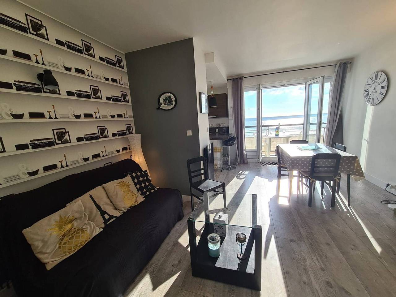 Appartement entier, Appartement moderne 3 pièces, 6 couchages, parking, proche plage in Saint-Jean-de-Monts, Vendée