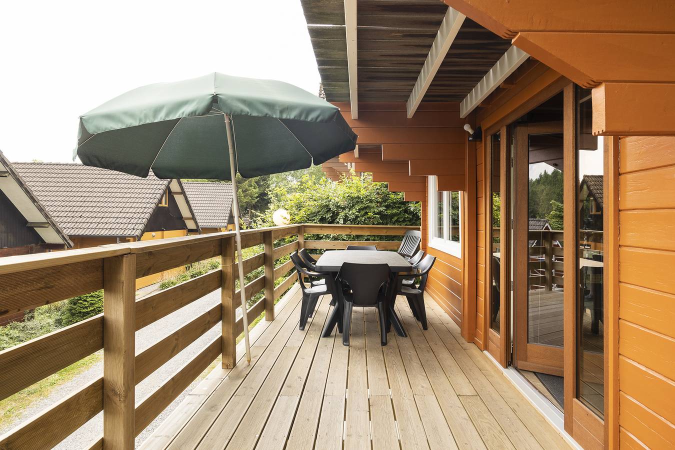Arden Parks Petite Suisse — Gemütliches Chalet mit Holzofen für 5 Personen in Dochamps, Manhay