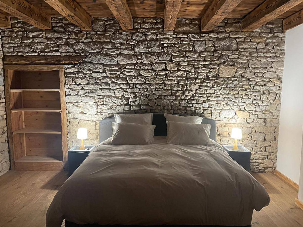 Family Studio in Longcochon, Jura Francais