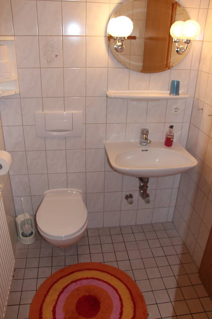 Landgasthof "Zur Tenne" - Einzelzimmer mit Dusche / Wc, Fernseher und kostenlosem Wlan in Feuchtwangen, Romantische Straße