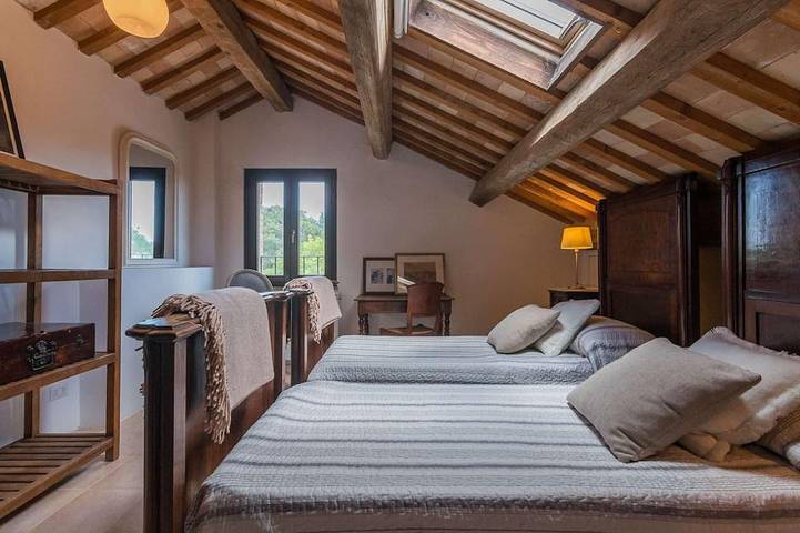 Casa Felice - 5 camere, piscina, Airco, wifi, vista panoramica, Marche in Montegiorgio, Provincia di Fermo
