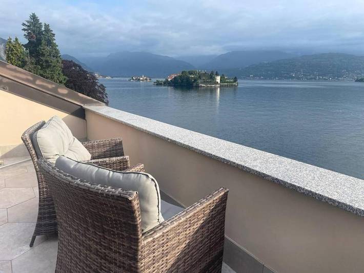 Apartamento de vacaciones para 6 personas, con vistas además de vistas al lago y jardín - 1