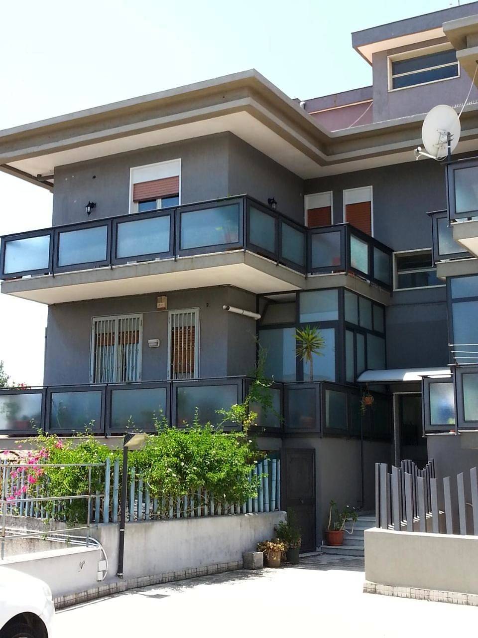 Double Room with Balcony and Sea View in Catania, Catania e dintorni