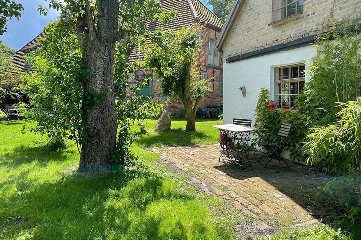 Ferienwohnung für 3 Personen, mit Garten, mit Haustier