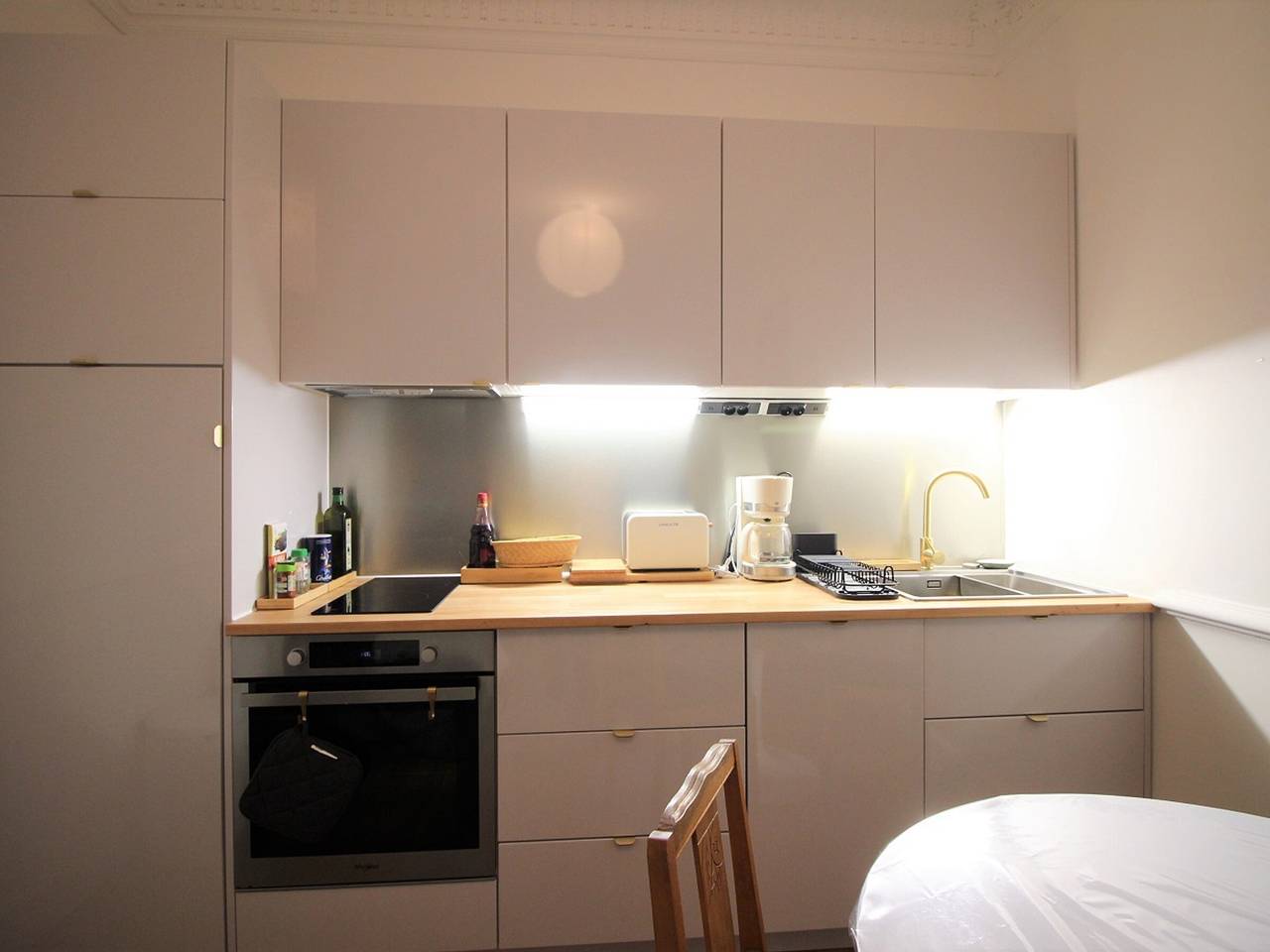 Ganze Wohnung, Zentrale Lage in Mont-Dore: Schönes T2 Apartment mit Wlan nahe Thermalbädern in Mont-Dore, Regionaler Naturpark Volcans d'Auvergne