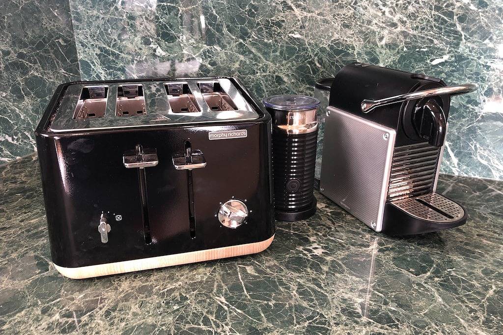 Hidden Haven - Abgeschiedenes Anwesen am Wasser in der Binalong Bay in der Bay of Fires in Tasmanien