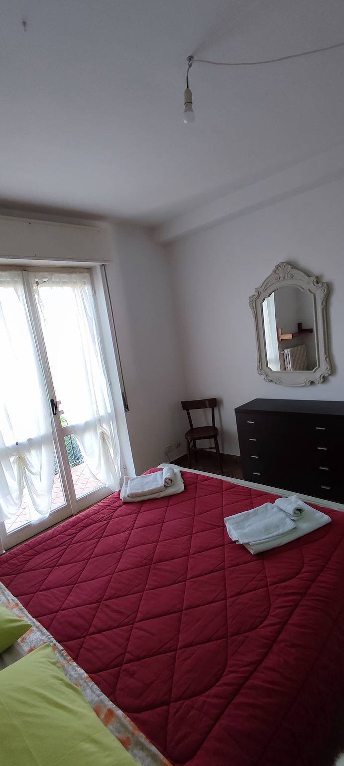 Appartement entier, Appartement de vacances "Residenza Gaia" au bord du lac avec jardin in Ispra, Comune di Ispra