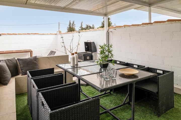 Ferienhaus für 6 Personen, mit Garten und Pool