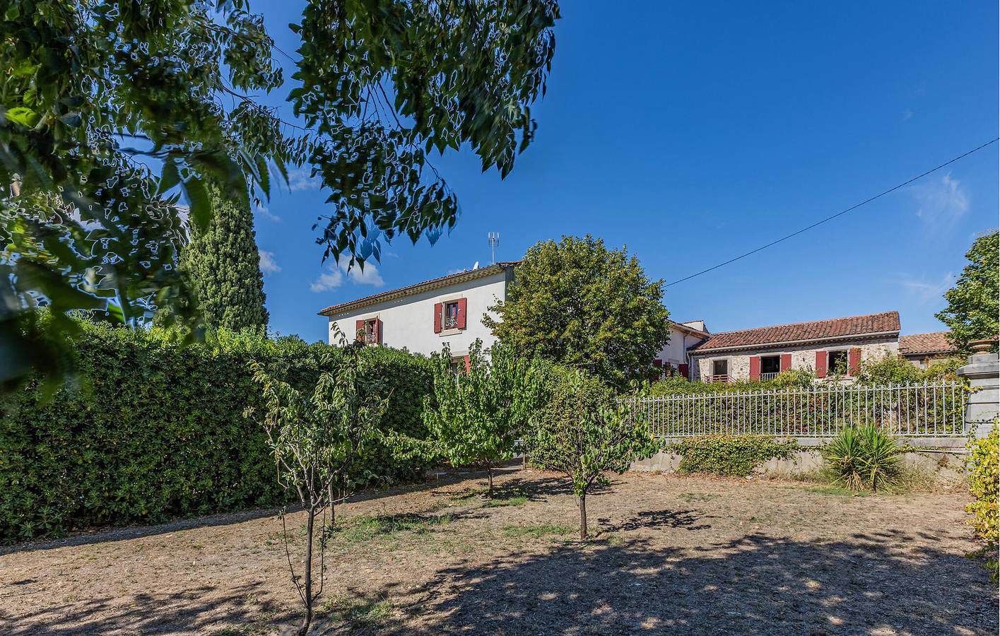 Laurens Apartment: Pool, Parkplatz, Garten, WiFi & mehr! in Laurens, Mittelmeerküste (Frankreich)